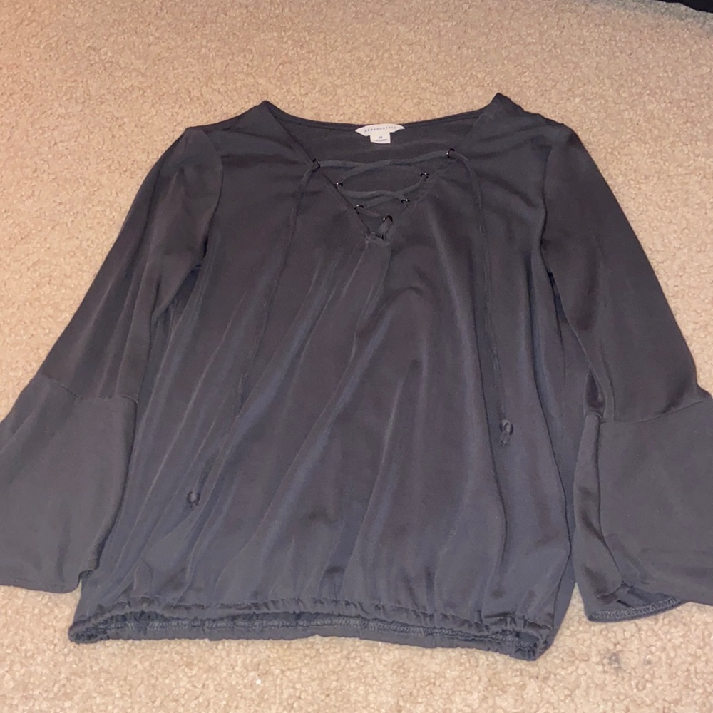 grey long sleeve